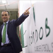 Oltra dice que "hay que afrontar con naturalidad y normalidad objetivo del ascenso"