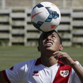 Cueva: "No fue difícil adaptarme al filial del Rayo"